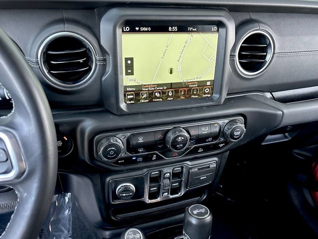 Used 2022 Jeep Wrangler Unlimited Sahara AWD/4WD image 38