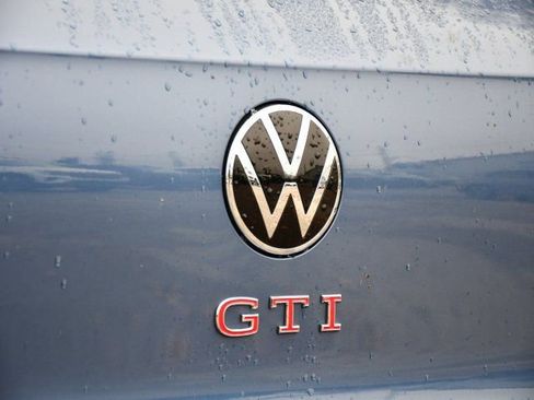 New 2026 Volkswagen GTI SE image 9