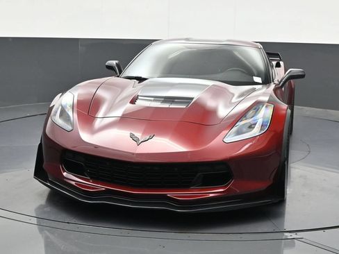 Used 2017 Chevrolet Corvette Grand Sport w/ Carbon Flash Badge Package RWD image 9