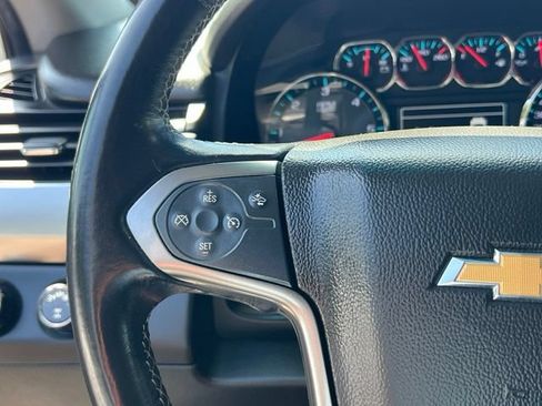 Used 2019 Chevrolet Suburban LT AWD/4WD image 21