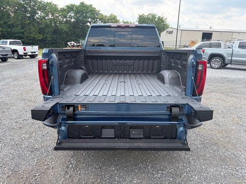 Used 2026 GMC Sierra 3500 Denali Ultimate AWD/4WD image 19