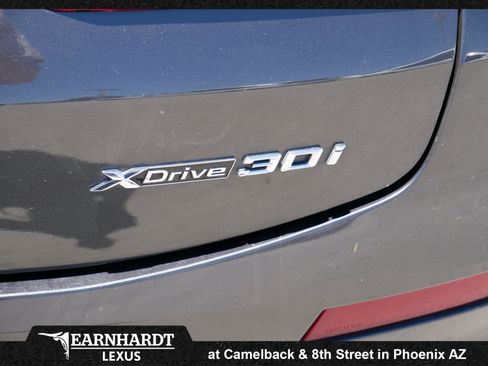 Used 2022 BMW X4 xDrive30i AWD/4WD image 5