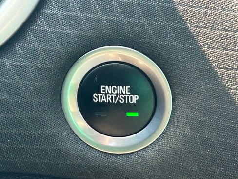 Used 2025 Chevrolet Malibu LT FWD image 22