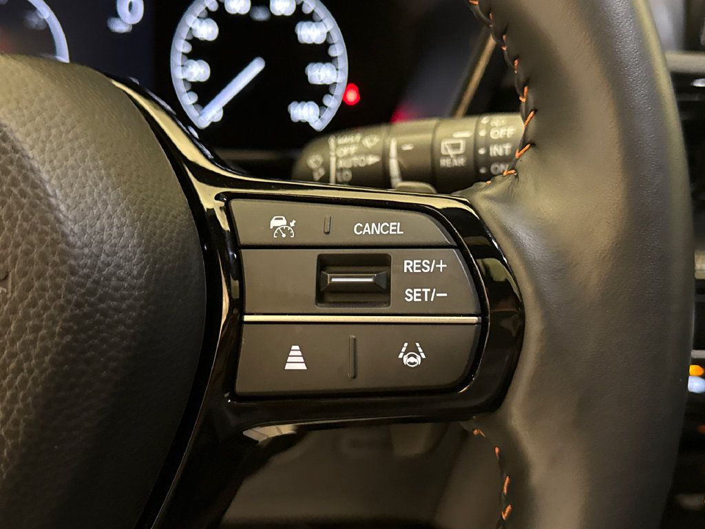 Used 2025 Honda CR-V Sport Touring image 33