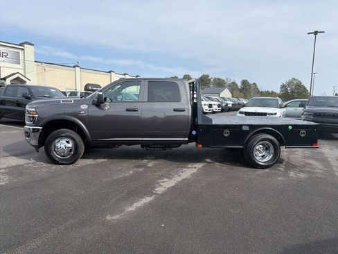 New 2026 RAM 3500 Tradesman image 7