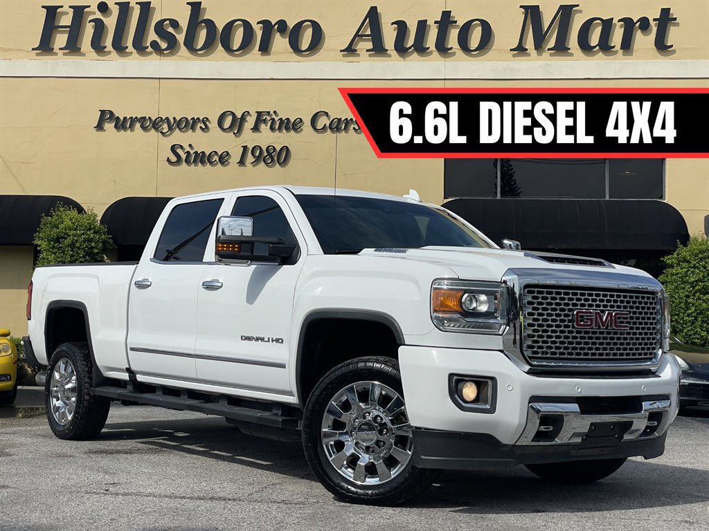 Used 2017 GMC Sierra 2500 Denali w/ Duramax Plus Package AWD/4WD image 1