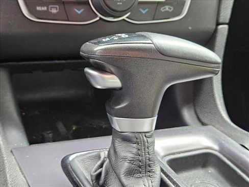 Used 2017 Dodge Charger SXT w/ Plus Group image 11