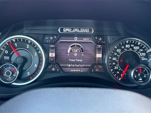 Used 2021 RAM 2500 Laramie w/ Night Edition image 40