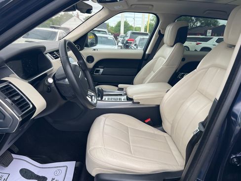 Used 2019 Land Rover Range Rover Sport HSE AWD/4WD image 14
