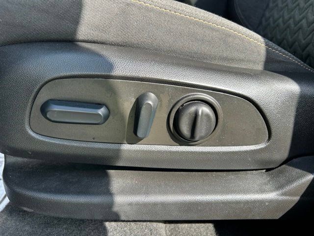 Used 2022 Chevrolet Equinox LT AWD/4WD image 15