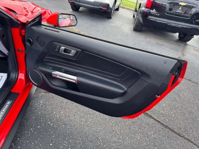 Used 2018 Ford Mustang Premium w/ Equipment Group 201A RWD image 17