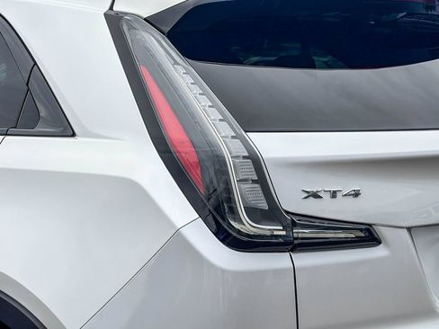 Used 2021 Cadillac XT4 Sport FWD image 3