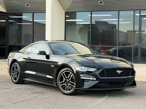 Used 2020 Ford Mustang GT RWD image 5