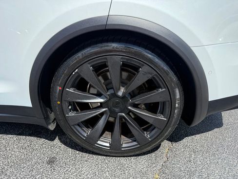 Used 2023 Tesla Model X AWD/4WD image 37