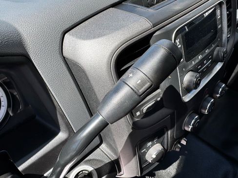 Used 2014 RAM 2500 Tradesman w/ Chrome Appearance Group image 21