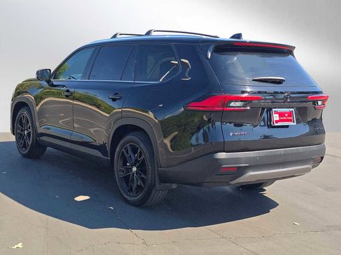 Certified 2024 Toyota Grand Highlander Limited image 5