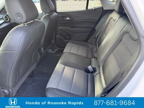 Used 2024 Chevrolet Trax LT image 29