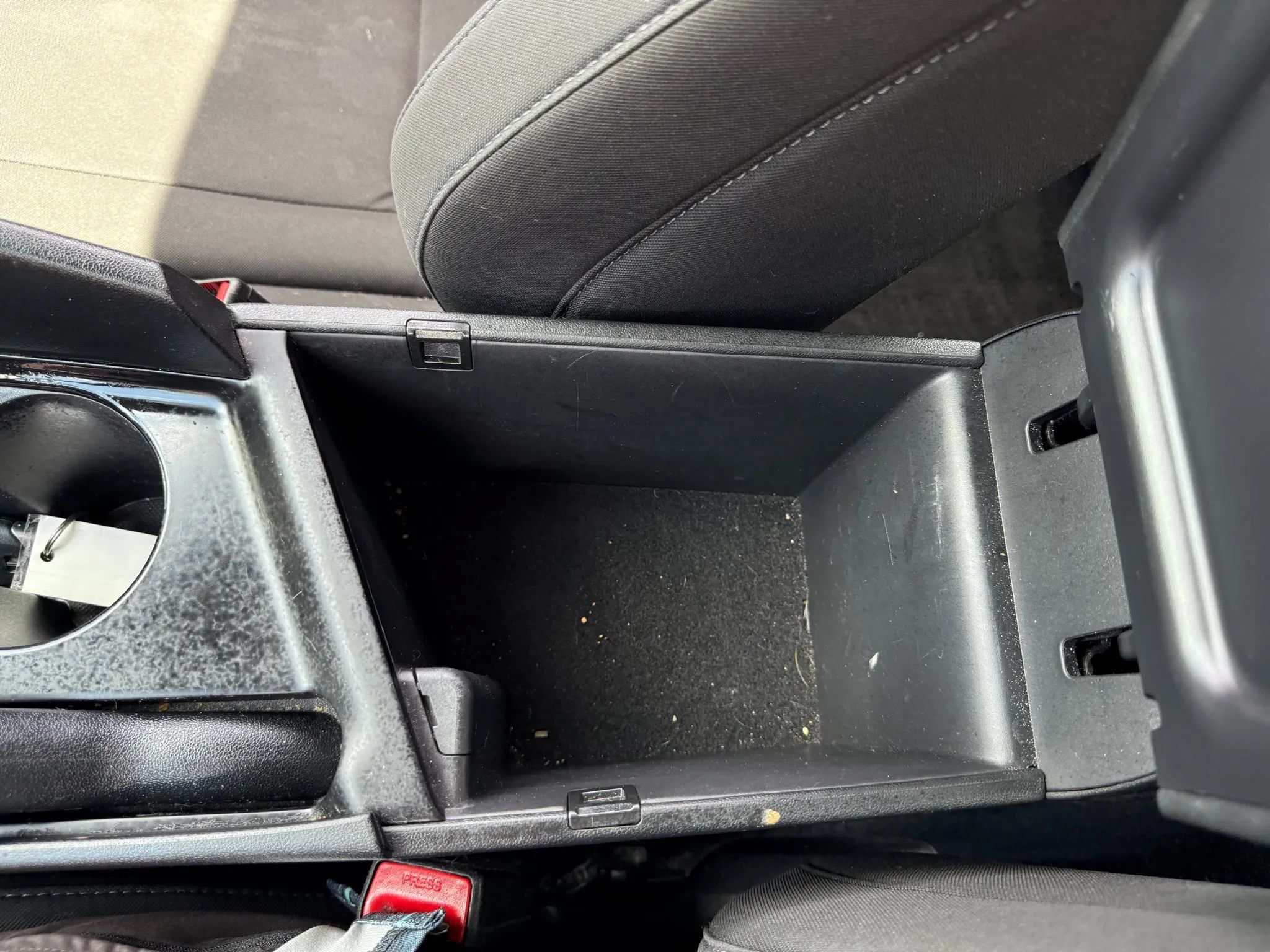 Used 2021 Hyundai Elantra SEL FWD image 30
