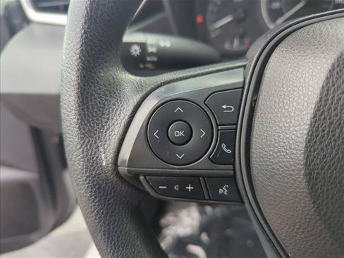 Used 2022 Toyota Corolla LE FWD image 14
