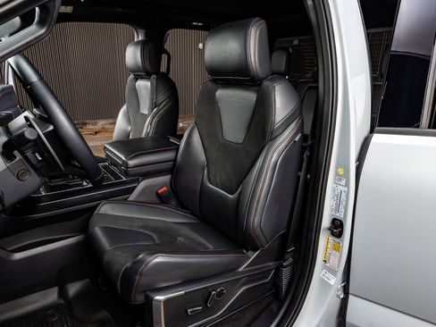 Used 2025 Ford F150 Raptor image 30