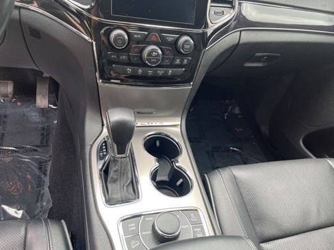 Certified 2021 Jeep Grand Cherokee Overland image 14