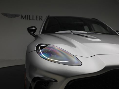 New 2026 Aston Martin DBX S image 43