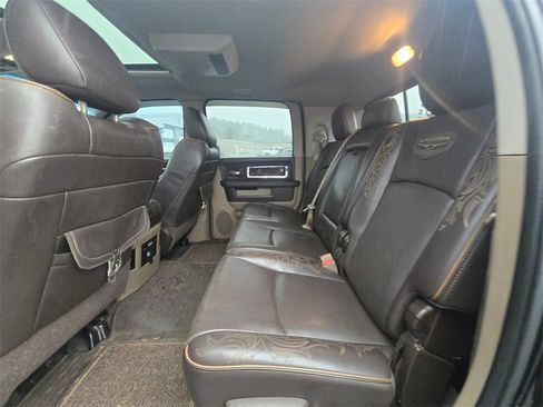 Used 2012 RAM 3500 Laramie Longhorn w/ Max Tow Pkg image 12