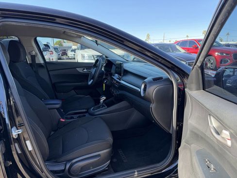 Used 2021 Kia Forte LXS image 26