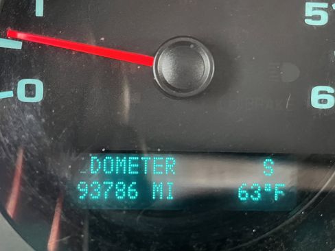 Used 2011 GMC Sierra 1500 SLE image 20