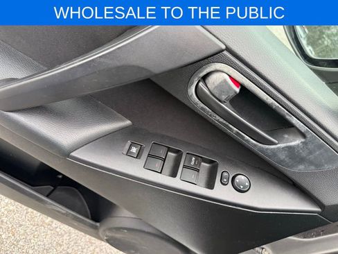 Used 2010 MAZDA MAZDA3 i Sport image 11