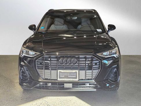 New 2025 Audi Q3 2.0T Premium image 8