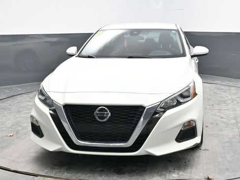 Used 2021 Nissan Altima 2.5 S image 2