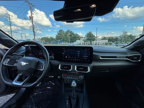 Used 2024 Ford Mustang Premium image 32