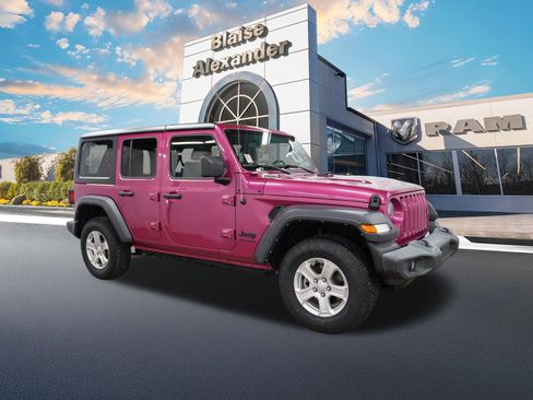 Used 2022 Jeep Wrangler Unlimited Sport AWD/4WD image 1