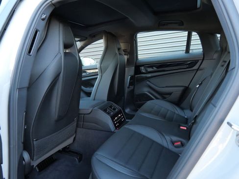 New 2026 Porsche Panamera 4 image 11