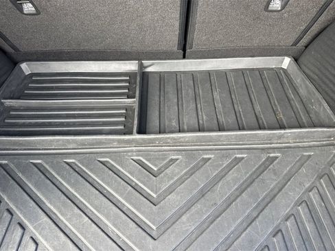 Certified 2023 Honda HR-V EX-L image 17