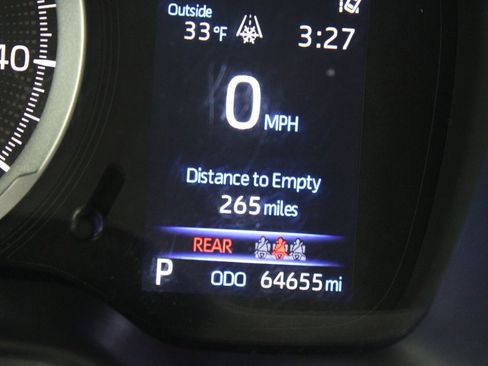 Used 2022 Toyota Corolla LE image 32