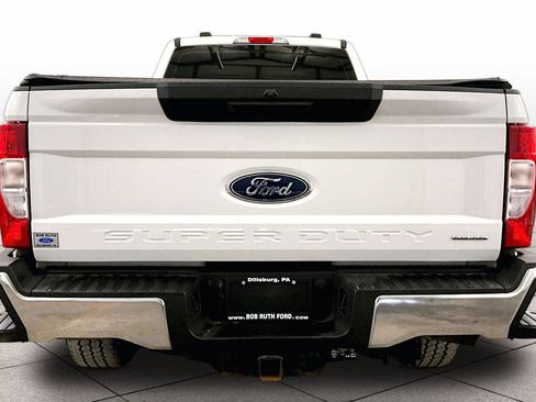 Used 2021 Ford F250 XL w/ Power Equipment Group image 6
