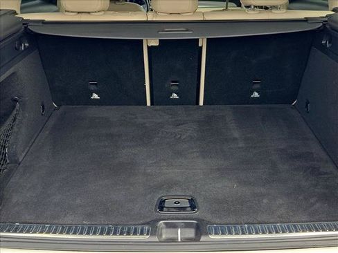 Used 2022 Mercedes-Benz GLC 300 image 6