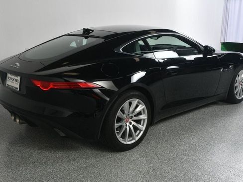 Used 2017 Jaguar F-TYPE Coupe RWD image 8