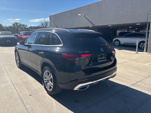 Used 2025 Mercedes-Benz GLC 300 4MATIC image 8