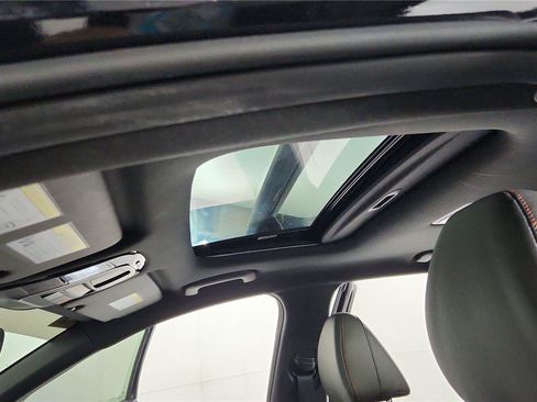 Used 2025 Hyundai Santa Cruz Limited image 18