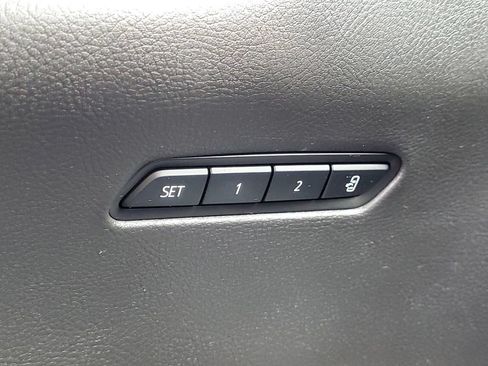 Used 2023 Cadillac XT6 Luxury AWD/4WD image 25