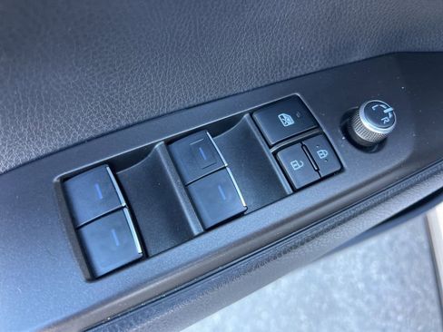 Used 2024 Toyota Camry XSE image 10