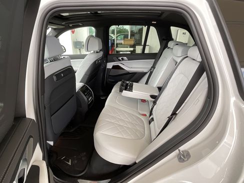 New 2026 BMW X5 sDrive40i image 27