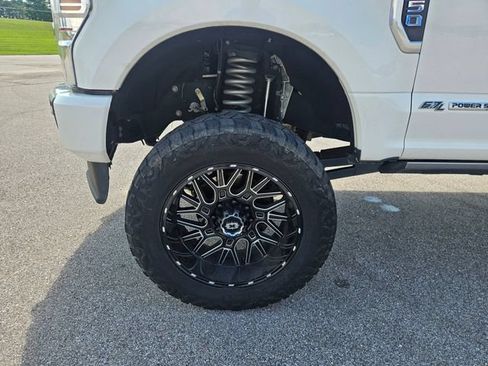 Used 2021 Ford F250 Limited AWD/4WD image 27