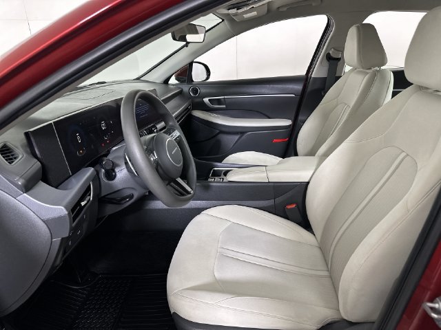 Used 2025 Hyundai Sonata SEL FWD image 20