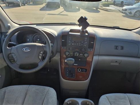 Used 2007 Kia Sedona EX image 5