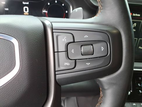 Used 2024 GMC Sierra 1500 AT4 w/ Technology Package AWD/4WD image 27