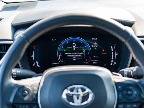 Used 2024 Toyota Corolla XSE FWD image 15